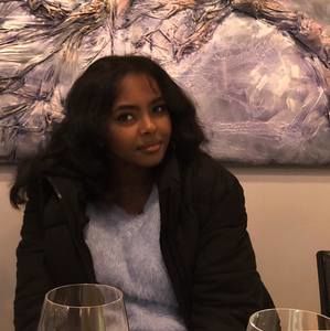 Meet your Posher, Suzane